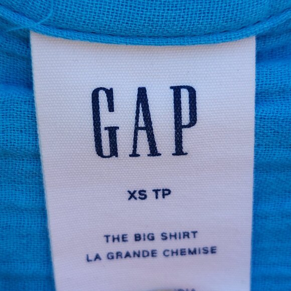 PRETTY BLUE Women's GAP Crinkle Button Down Blouse Size XS THE BIG SHIRT - Picture 2 of 5